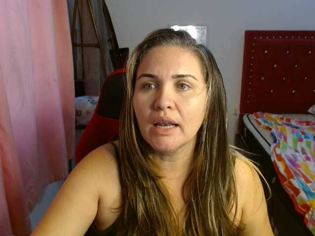 Live sex webcam photo for helenca1980 #291446430