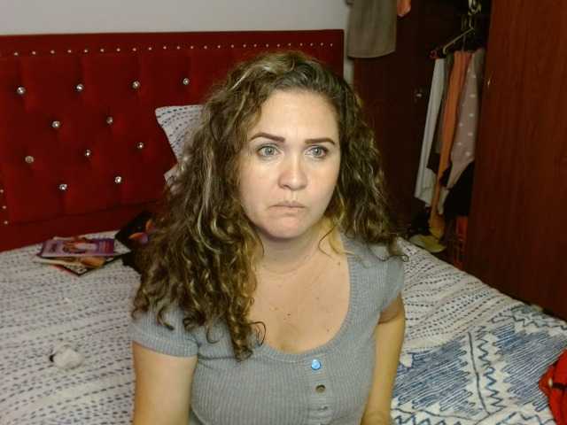 Live sex webcam photo for helenca1980 #291489267