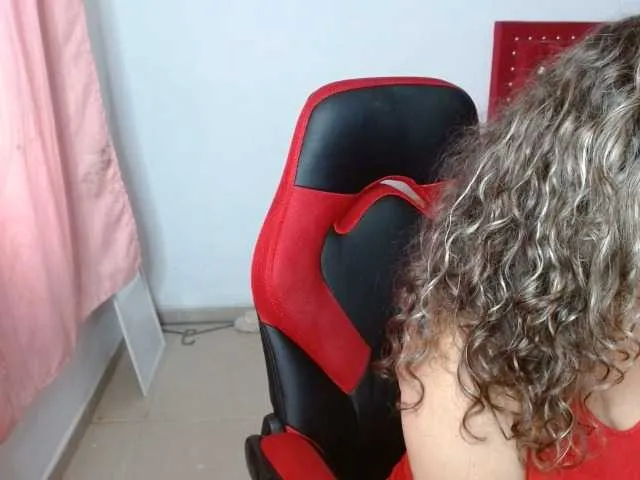 Live sex webcam photo for helenca1980 #291513543