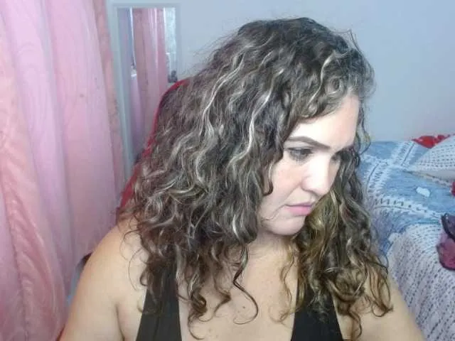 Live sex webcam photo for helenca1980 #291548468