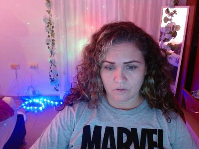 Live sex webcam photo for helenca1980 #291734757