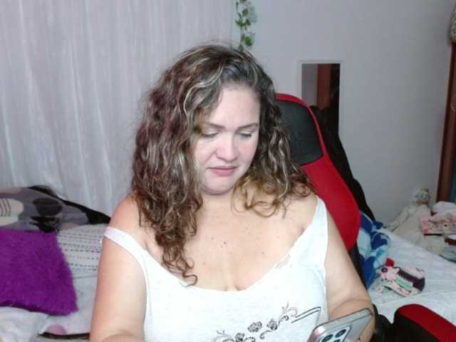 Live sex webcam photo for helenca1980 #292135258