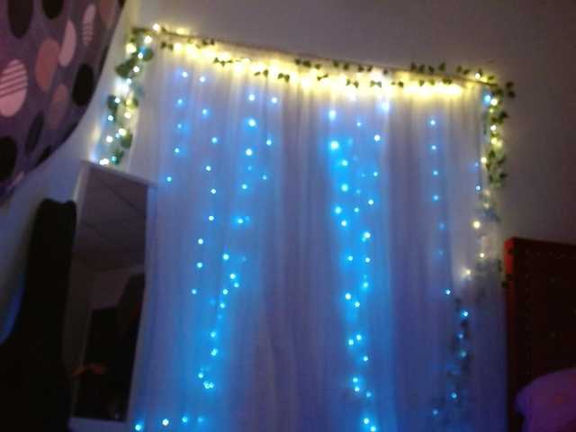 Live sex webcam photo for helenca1980 #292284606