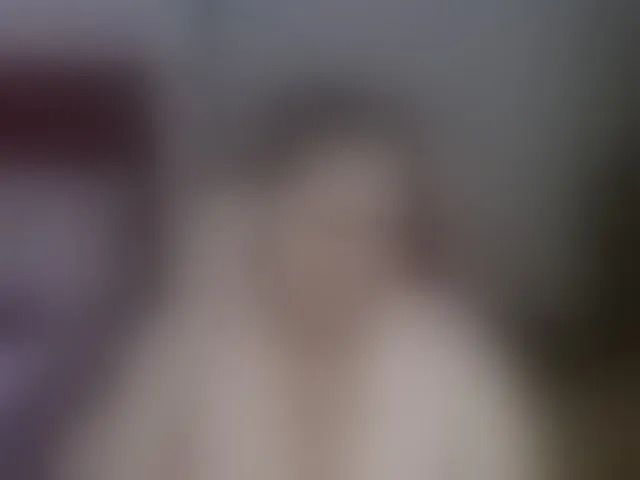 Live sex webcam photo for helenca1980 #292585075