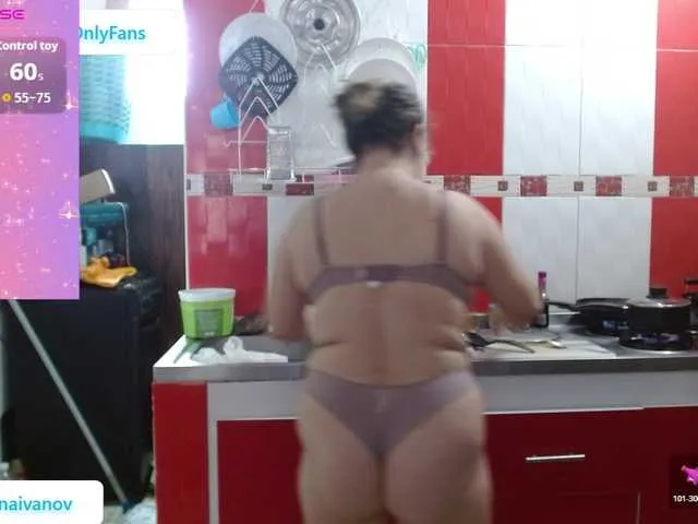 Live sex webcam photo for helenca1980 #292735480