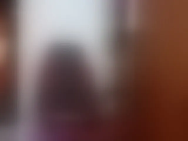 Live sex webcam photo for helenca1980 #293003236