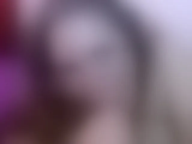 Live sex webcam photo for helenca1980 #293358520