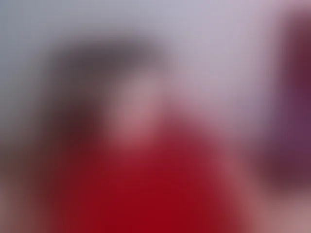 Live sex webcam photo for helenca1980 #293474032