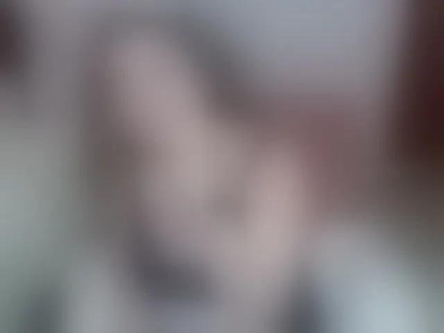 Live sex webcam photo for helenca1980 #293508157