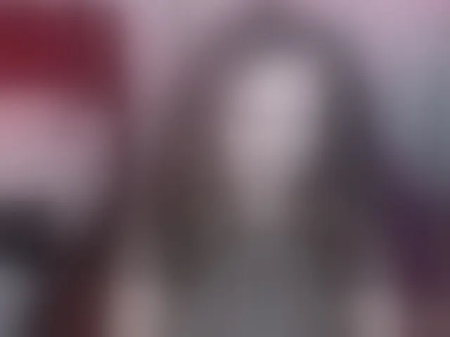 Live sex webcam photo for helenca1980 #293557027