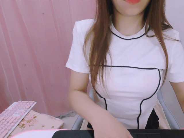 Live sex webcam photo for helenly #275777647