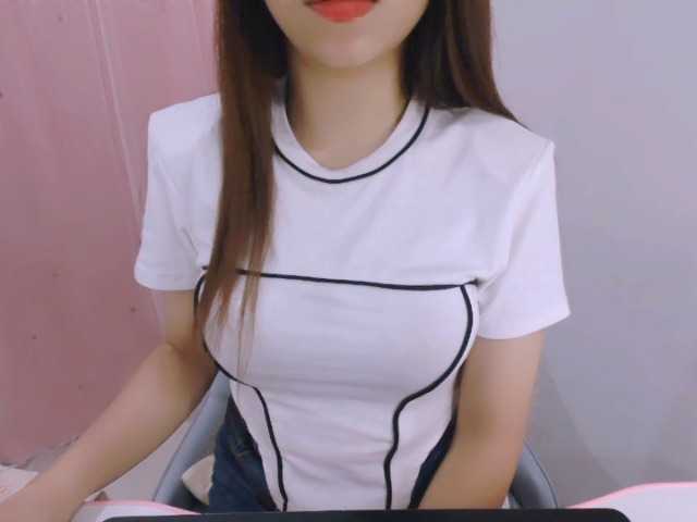 Live sex webcam photo for helenly #275947705