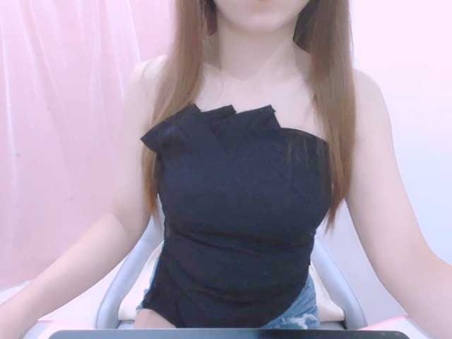 Live sex webcam photo for helenly #275988789