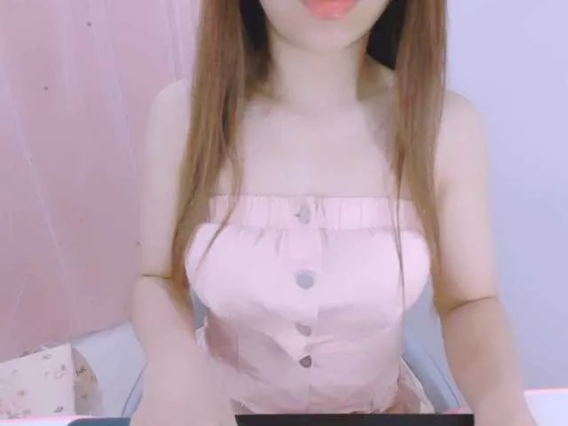 Live sex webcam photo for helenly #276175414