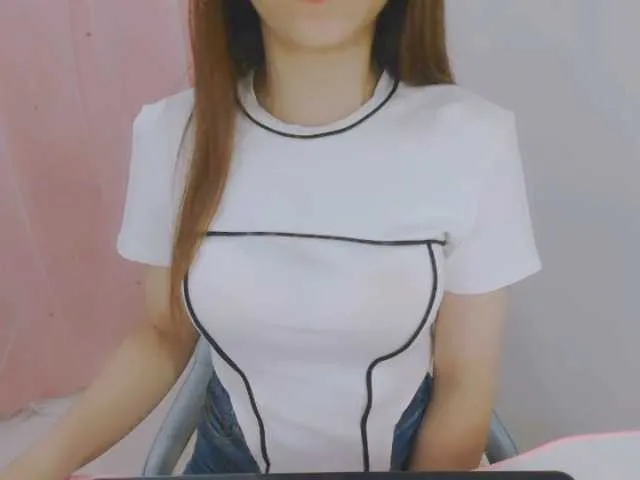 Live sex webcam photo for helenly #276197085