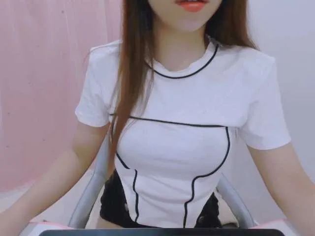 Live sex webcam photo for helenly #276302736