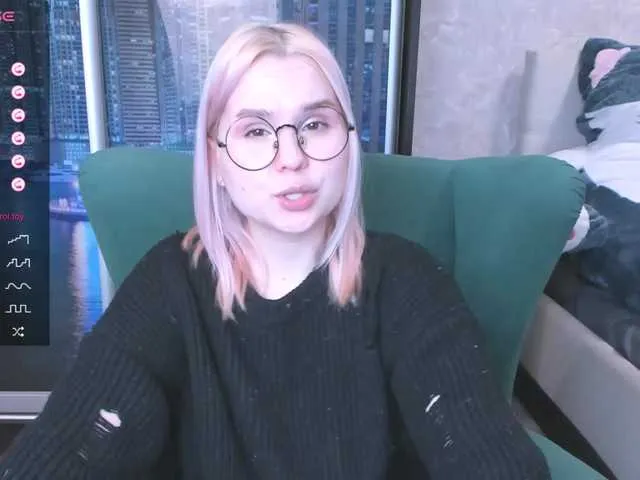 Live sex webcam photo for hellfire-club #290297530