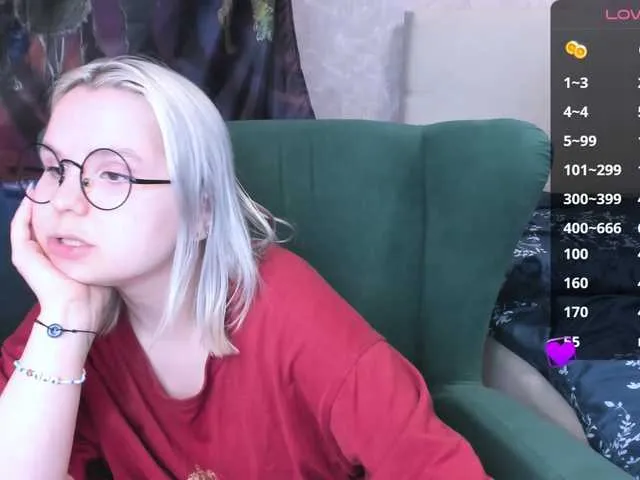 Live sex webcam photo for hellfire-club #290776645