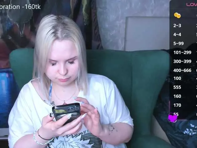 Live sex webcam photo for hellfire-club #290934042