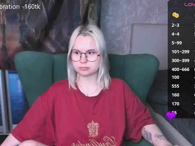 Live sex webcam photo for hellfire-club #290968339