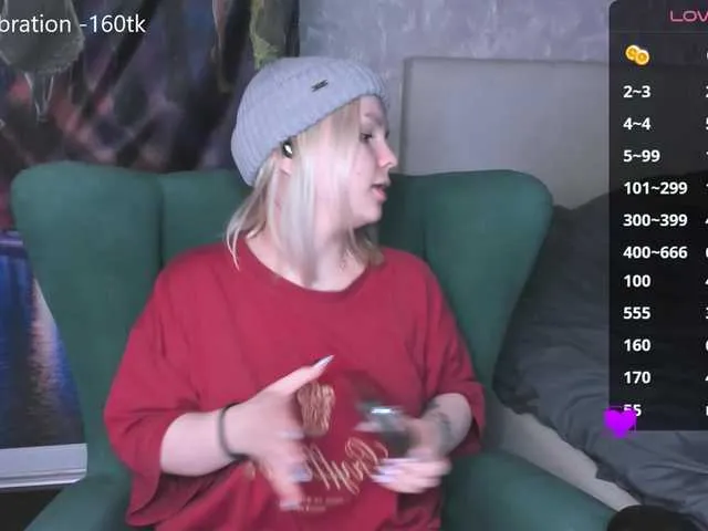 Live sex webcam photo for hellfire-club #290974860