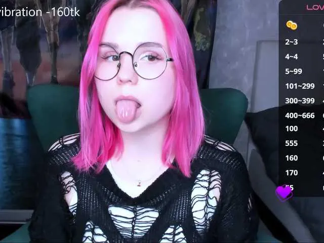 Live sex webcam photo for hellfire-club #291114225