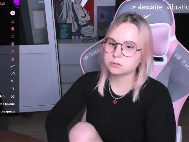 Live sex webcam photo for hellfire-club #291611095