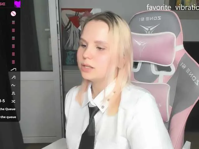 Live sex webcam photo for hellfire-club #291630652