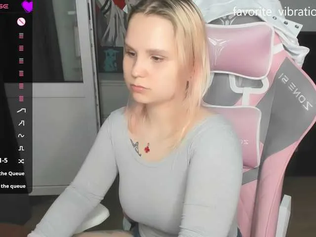 Live sex webcam photo for hellfire-club #291636711