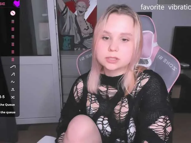 Live sex webcam photo for hellfire-club #291643741