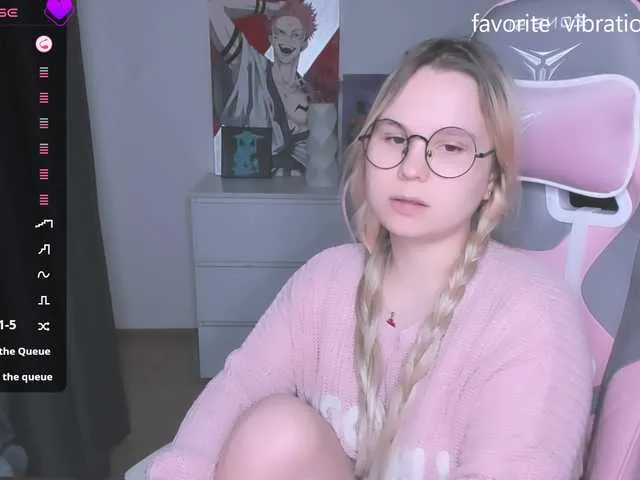 Live sex webcam photo for hellfire-club #292105322