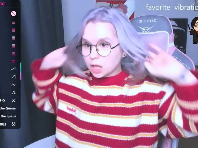 Live sex webcam photo for hellfire-club #292380295