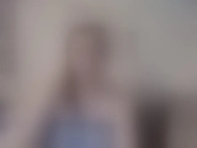 Live sex webcam photo for helloXpussy #292687032