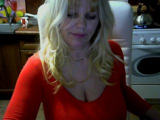 Live sex webcam photo for helpmee #217380193