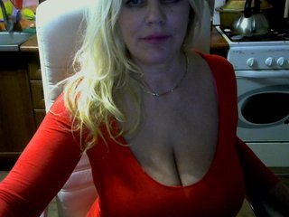 Live sex webcam photo for helpmee #217383441