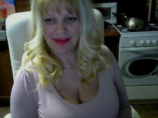 Live sex webcam photo for helpmee #218426434