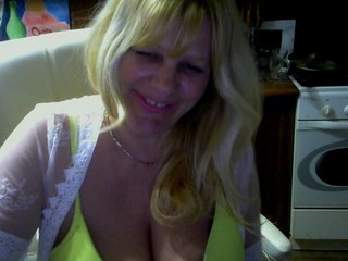 Live sex webcam photo for helpmee #226451011