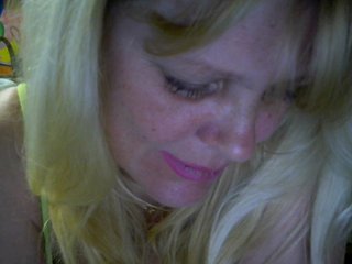 Live sex webcam photo for helpmee #226457735