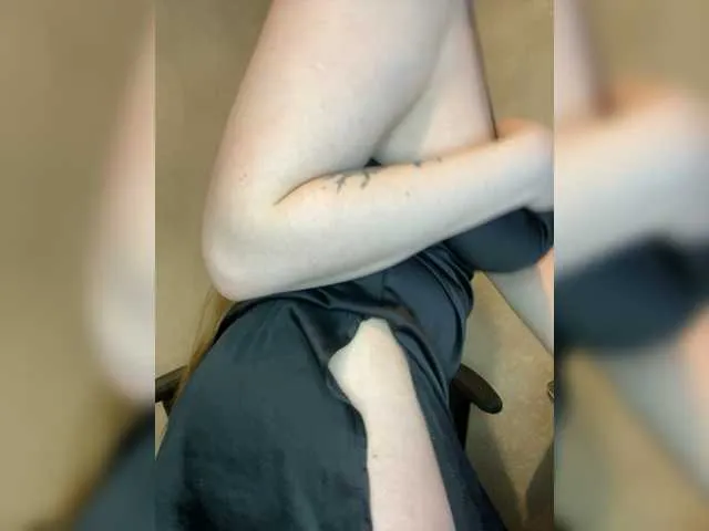 Live sex webcam photo for henatamiss #277972256