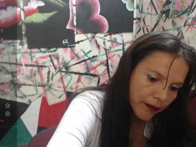 Live sex webcam photo for hermosa2yu #276100200