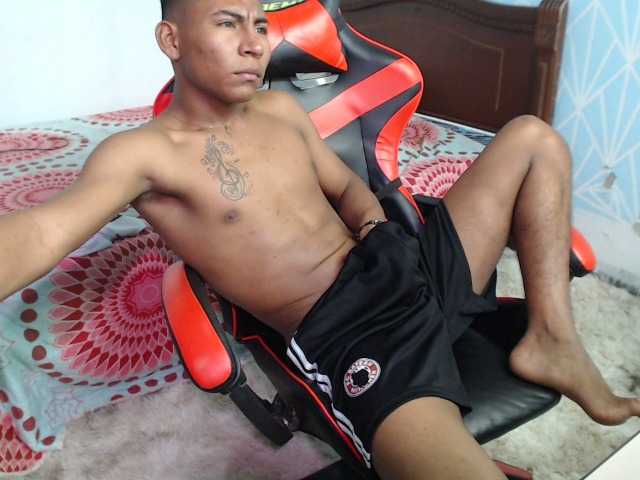 Live sex webcam photo for heyden-of #276127806