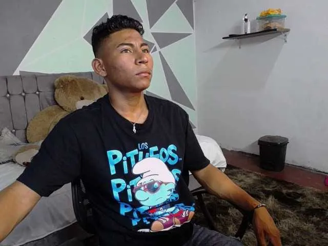 Live sex webcam photo for heyden-of #276131698