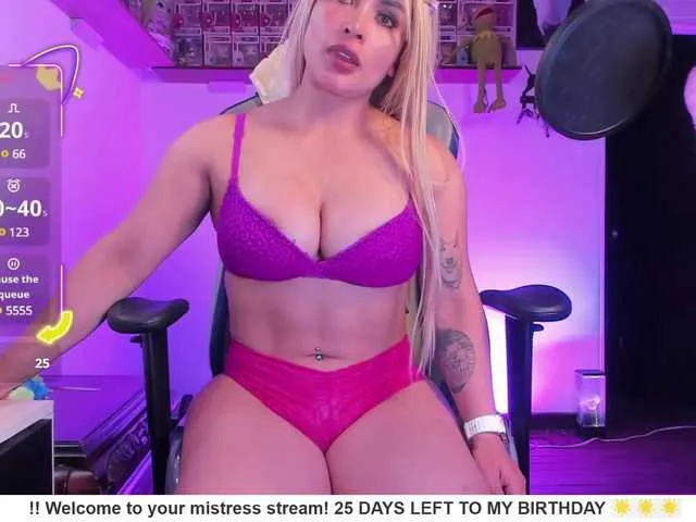 Live sex webcam photo for hi-im-rachel #291598533