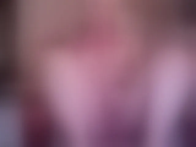 Live sex webcam photo for hi-im-rachel #293667092