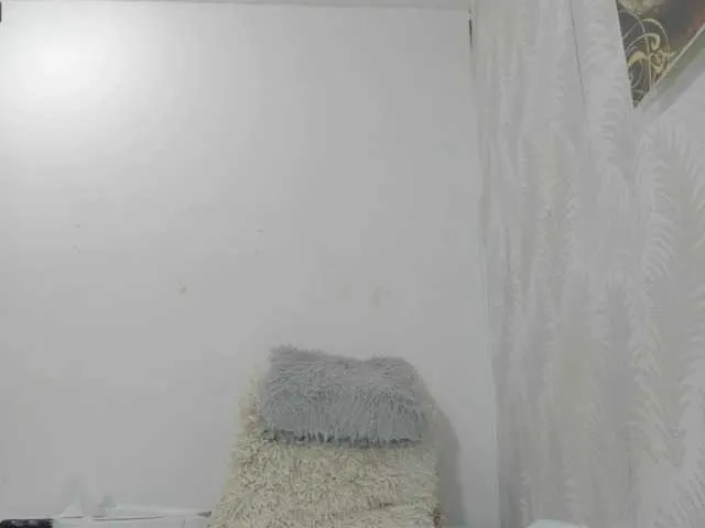 Live sex webcam photo for highvoltagee #274099707