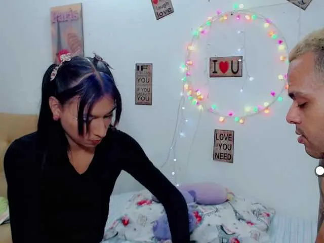 Live sex webcam photo for hilary-christ #273206590