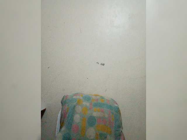 Live sex webcam photo for holly-hooter #271751088