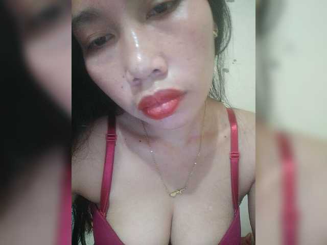 Live sex webcam photo for holly-hooter #271850221