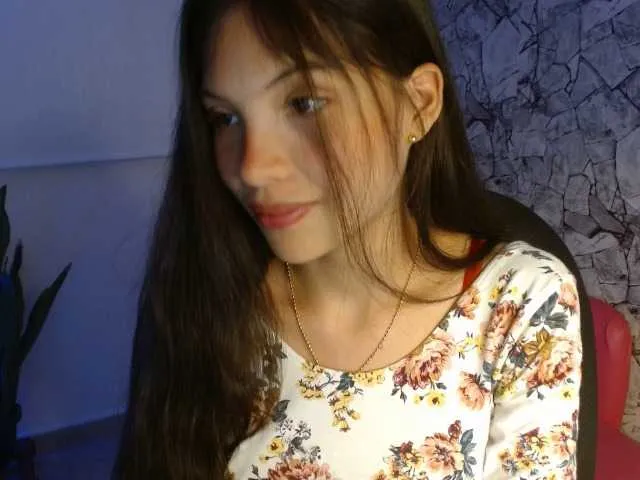 Live sex webcam photo for holly-sweet #277883857