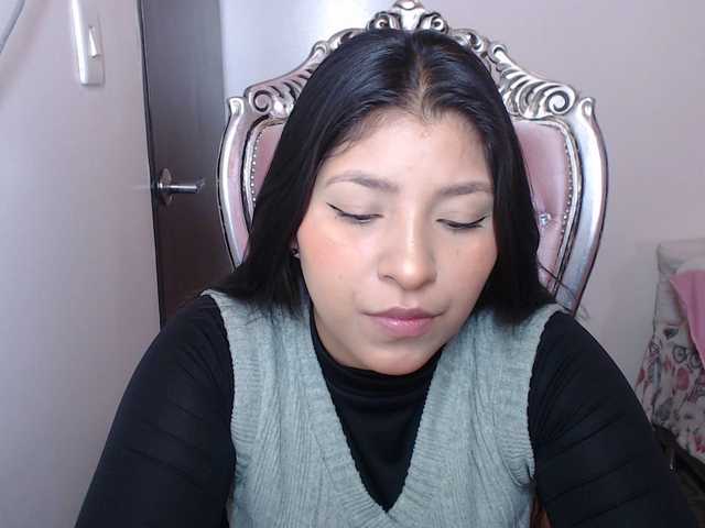 Live sex webcam photo for holly20a #287995049